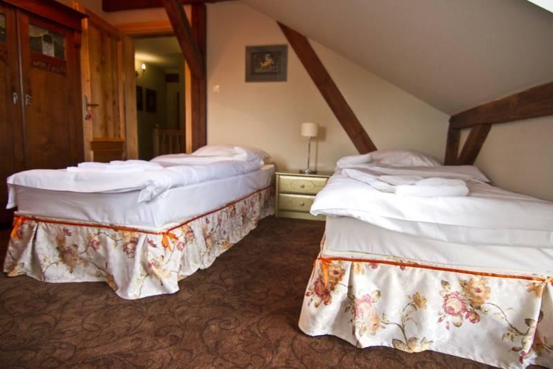 Leniwka Hotel Swiebodzin Ngoại thất bức ảnh