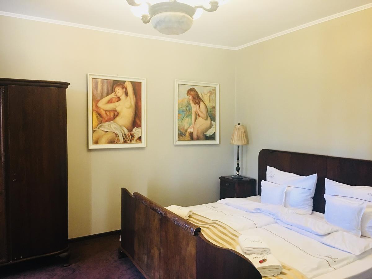 Leniwka Hotel Swiebodzin Ngoại thất bức ảnh
