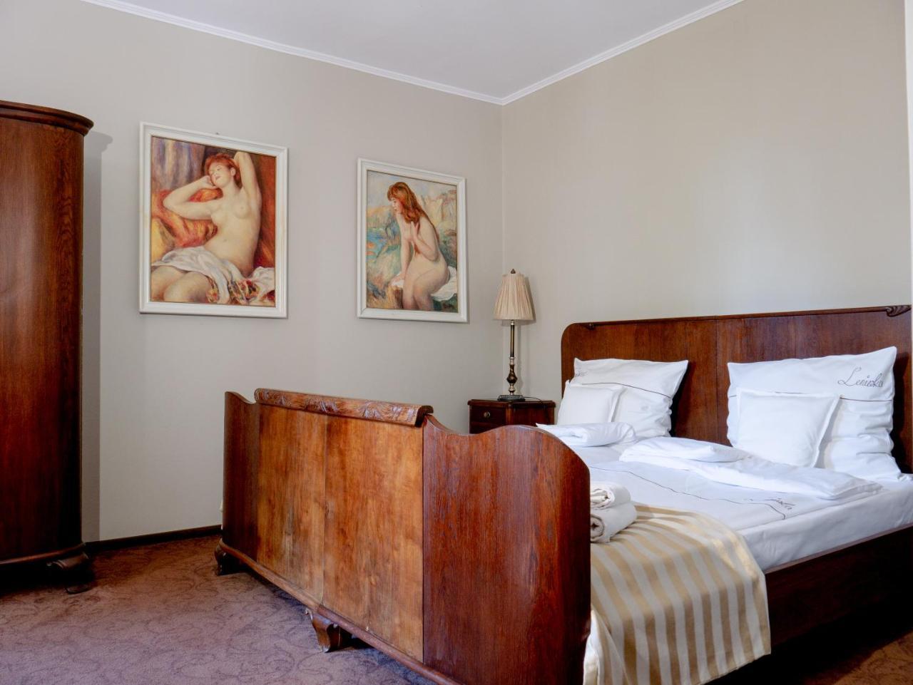 Leniwka Hotel Swiebodzin Ngoại thất bức ảnh