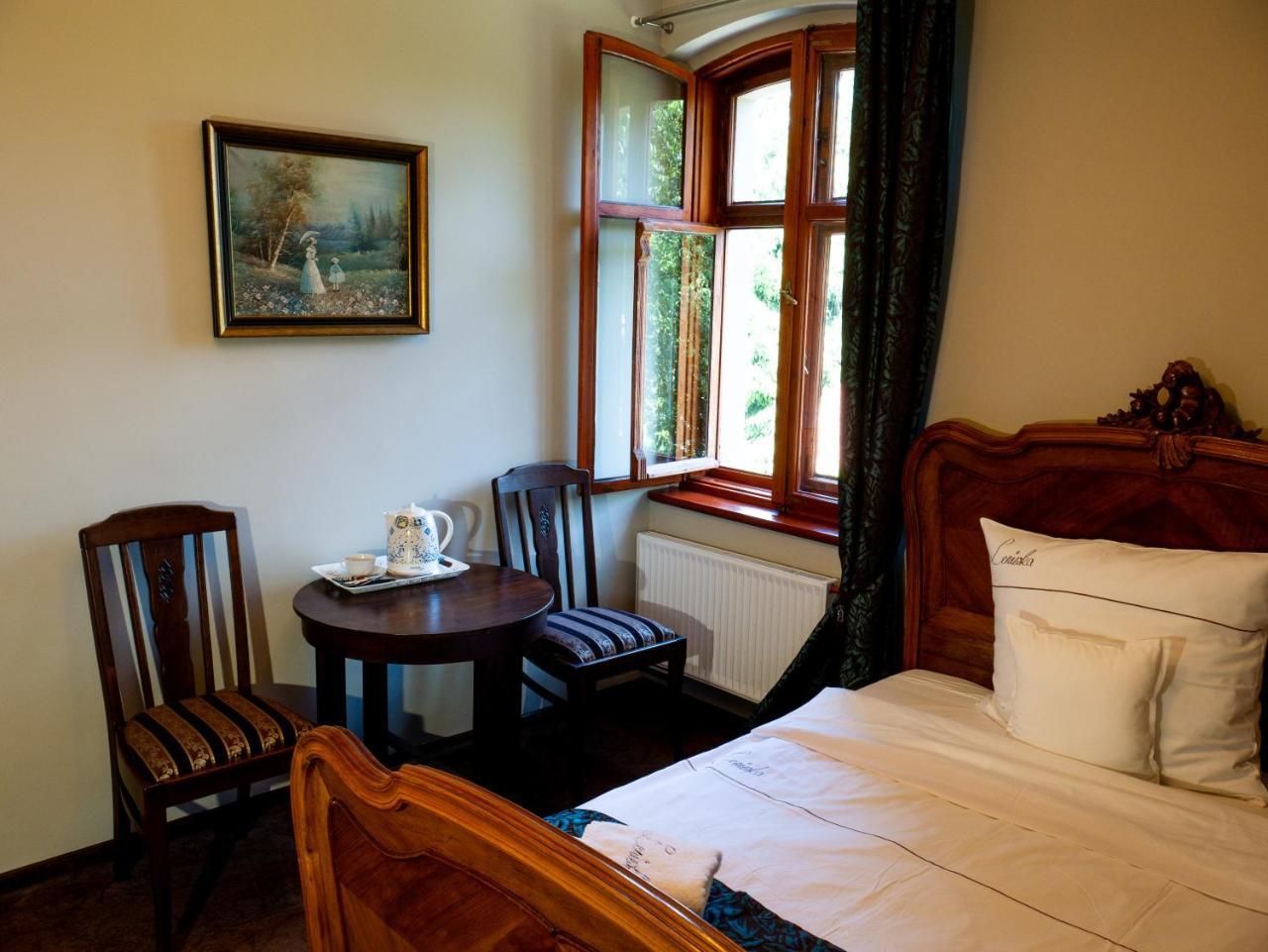 Leniwka Hotel Swiebodzin Ngoại thất bức ảnh